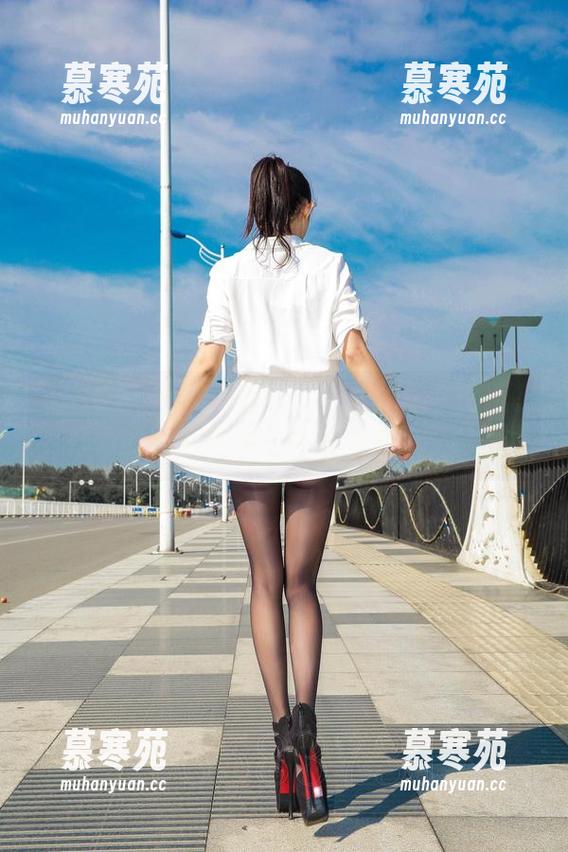 AISS爱丝(钻石版) - 尝试一下：下载陈雅漫的少女图集，谁敢说不想收藏？
