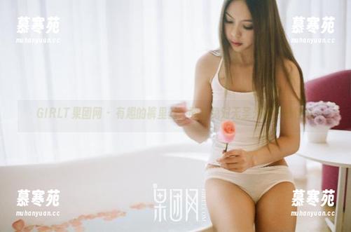 GIRLT果团网 - 有趣的裤里丝：酸酱兔对无圣光的奇妙诠释