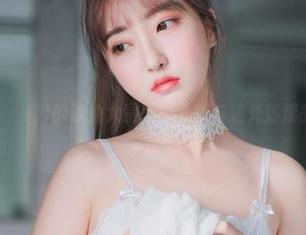 HaNari(하나리)的泳池大冒险：美图与波光荡漾的一起对话