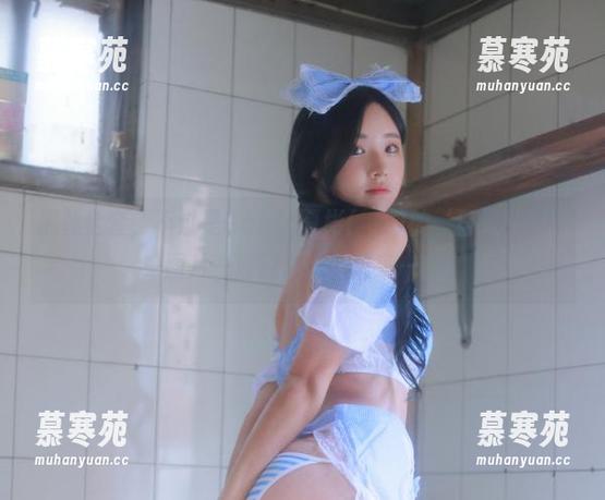 黑丝全套，不过是Habin夏彬(하빈)的‘日常外衣’！图片一波流，谁不想来一套！