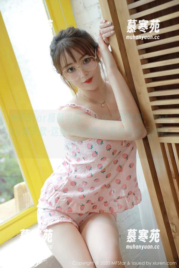 MFStar模范学院 - 少女套图专辑：Betty林子欣-这些Pose我也是半个多月没尝试了，哈哈！