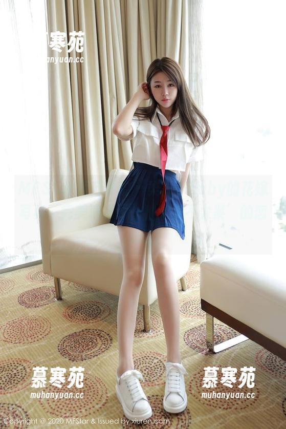 MFStar模范学院-柒喜小baby MFStar模范学院 - 柒喜小baby的花嫁写真,完美演绎了一种‘抱不太紧’的恋爱感!