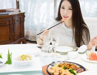 MiStar魅妍社 – Mieko林美惠子展现的白色风景，全套图片直接撩心，谁能抵挡？