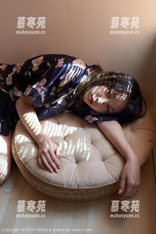 MiiTao蜜桃社 - 王静瑶的夏日美图精选：我可能今天又要脸红了