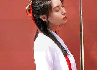 MiiTao蜜桃社 – 大家都在讨论的琉璃lily：无圣光美图，隐约中透着温柔的气息。