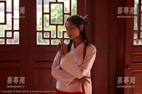 MiiTao蜜桃社-许思铭 MiiTao蜜桃社 - 下午茶时光,许思铭的白色让人无圣光得欲言又止…