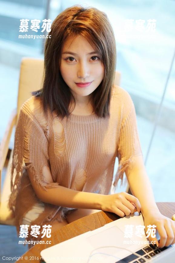 MyGirl美媛馆 - 不够过瘾？K8傲娇萌萌Vivian图包让你一次看个够，腿足以让你晕眩。