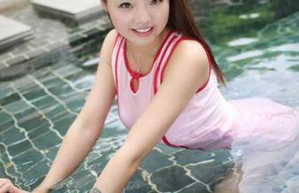 MyGirl美媛馆 – 奈美nana私拍脑洞：谁说美足不能撩？原图彻底颠覆你的想象