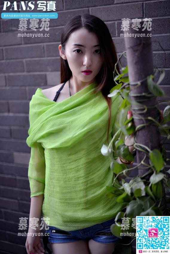 PANS写真-雅文 PANS写真 - 让你停下来的雅文学姐,图集资源里藏着啥悬念?