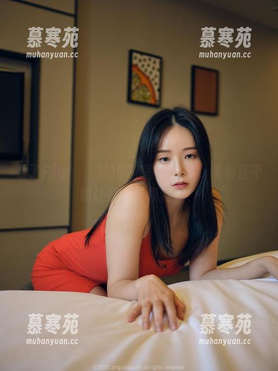 看了Pia(피아)的御姐写真全集，老板还不如让我来当模特呢！