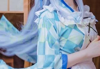 最新资源，Sayako＿今年4岁在“原神”中变身的姿态，仔细观察哦