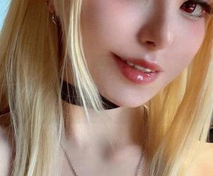 近距离接触Vinnegal女友图集：下载吧，指尖触碰好奇心！