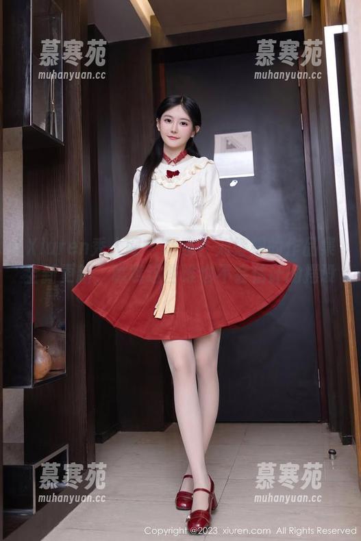 Xiuren秀人网 - 居家？刘婷婷的作品集全新更新，瞧瞧这些谁也不会估计的摆设。