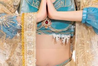 Xiuren秀人网 – 王道福利！奈奈Fox的写真把女神气质发挥到极致。