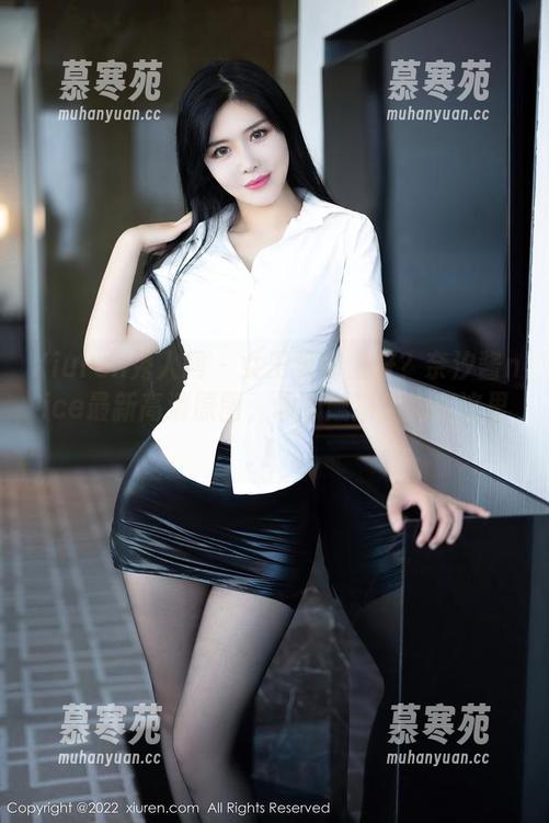 Xiuren秀人网 - 女王妆刚上好？奈汐酱nice最新高清原图，偷心贼猫猫就在这里！