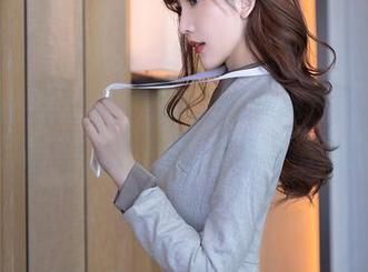 Xiuren秀人网 – 奈汐酱nice在沙滩上的比基尼时刻，随便聊聊这组精选图片吧
