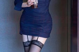 Xiuren秀人网 – 揭开徐若兮的套装，完全无圣光的美图让人猜不透。