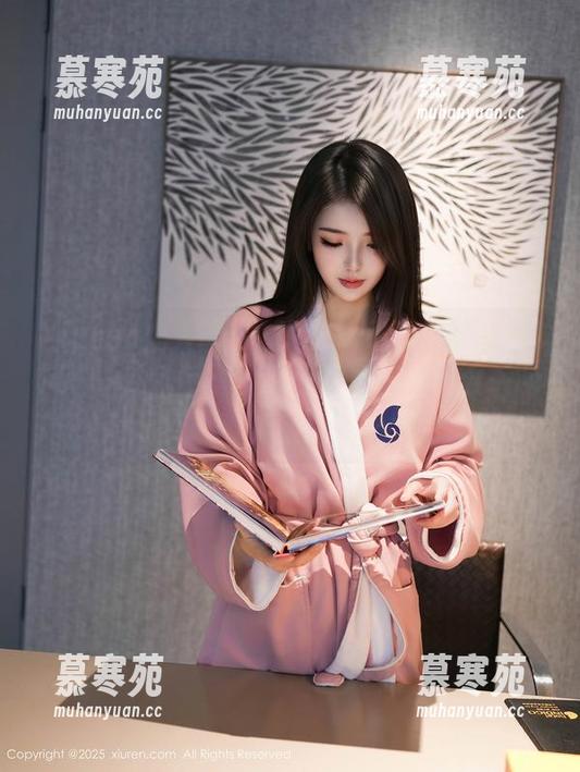 Xiuren秀人网-慧敏Vivi Xiuren秀人网 - 慧敏Vivi短裙的资源旋风——动动手指,选出你心仪的那条一试冲动!