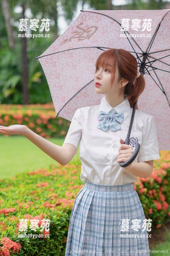 Xiuren秀人网 - 有一种吸引力，来自王俪丁小宝贝全套写真里的‘女友’气质！