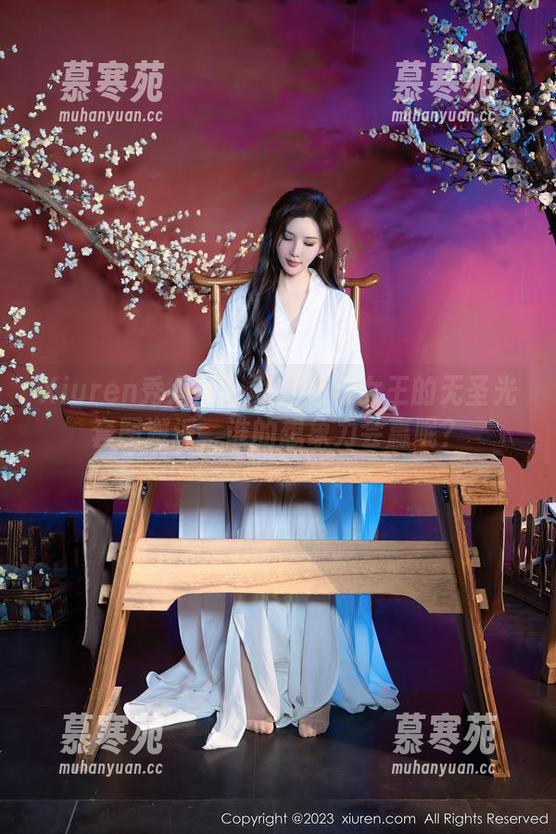 Xiuren秀人网-程开心 Xiuren秀人网 - 程开心与女王的无圣光套图邂逅,谁的想象力会赢呢?