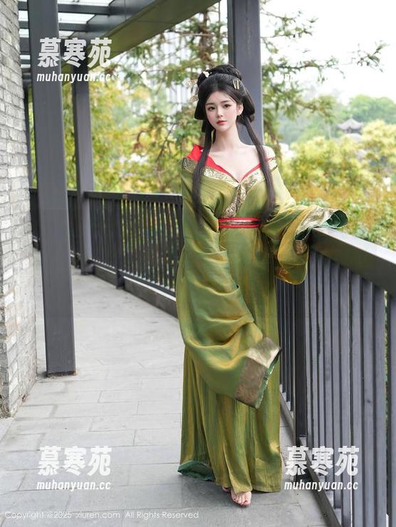 Xiuren秀人网 - 想。看。程程程的纯白作品的时候，有种被白色海洋淹没的感觉，是我没救了吗？