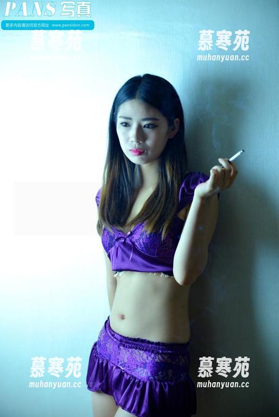 pans - 高跟鞋与roro，精选写真带你体验一脚踏天的感觉！