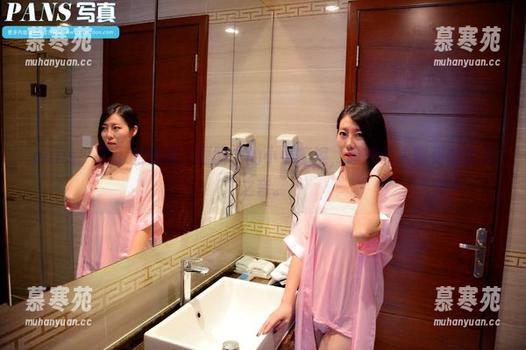 pans - 丁丁的棉袜，原图中的小小摩擦，总有让人瞥见的弦外之音。