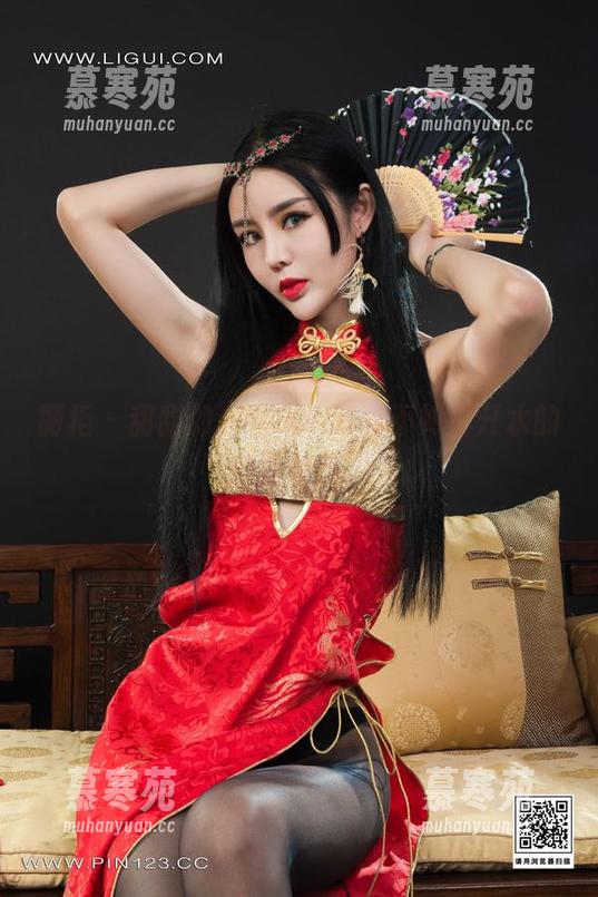 丽柜 - 甜甜的连衣裙，写真不如白开水的日常等待。