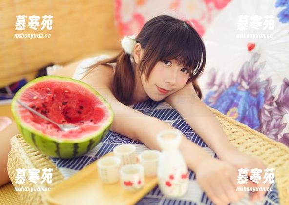 九曲Jean 九曲Jean体操服照片,带你领略“运动”的另一种可能