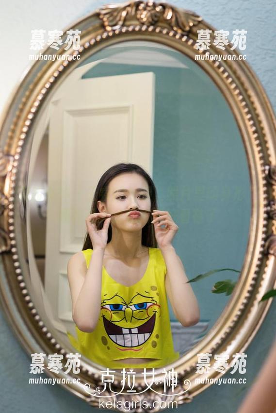 克拉女神 - 王睿的长腿，照片里的身形，硬是让人直想搭配好看鞋子
