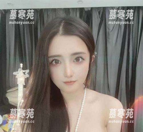 古阿扎 微密圈 - 古阿扎的和服写真集:原图里的“穿越时空”不速之客