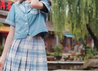 喵糖映画黑白旗袍双子合集：来吧，学学挑衅，试试亲密照片的级别？够不够？
