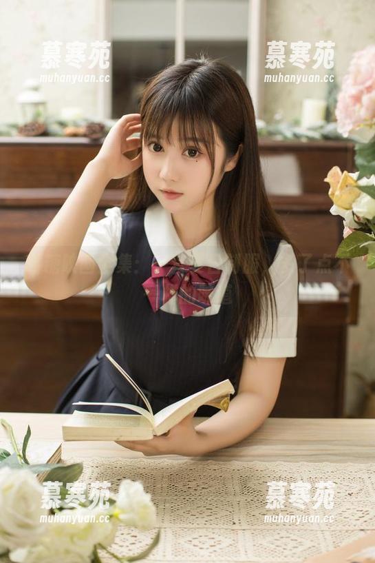 喵糖映画 喵糖映画全集:一套夏日制服,多了点不一样的味道
