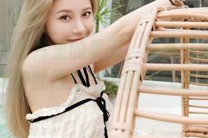 嗲囡囡 – 图片里的夏天，姝姝妹妹不仅是人，美得就像空气中的雾气那样清新