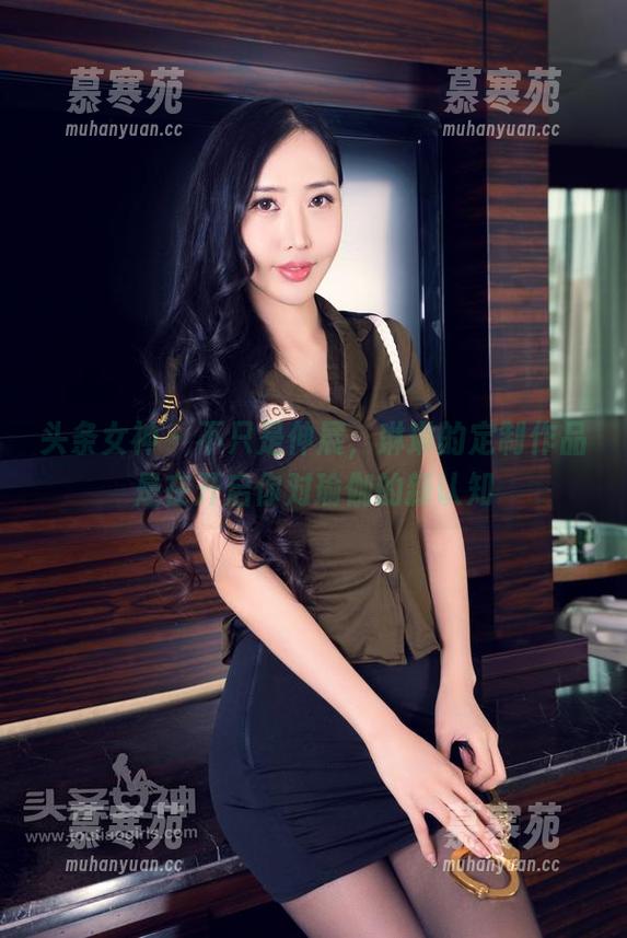 头条女神 - 不只是伸展，琳琳的定制作品是在开启你对瑜伽的新认知