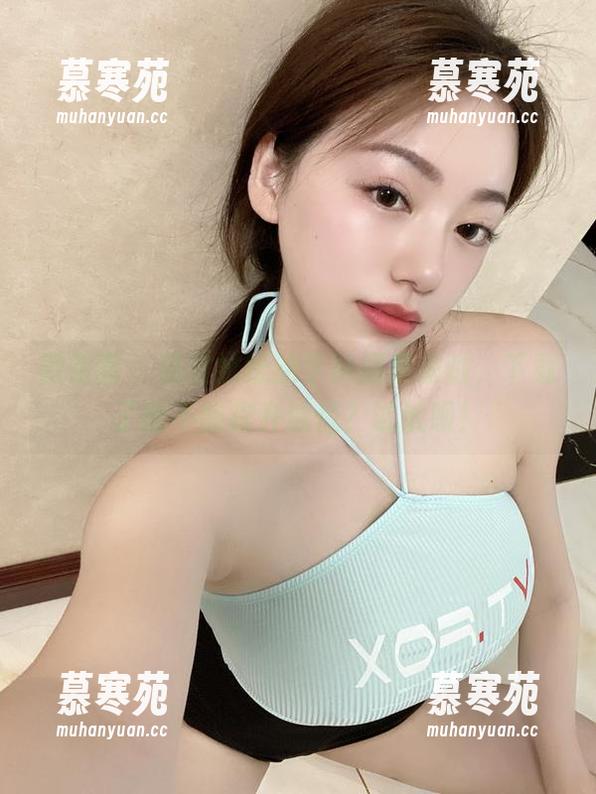 微密圈 - 奶宝妹纸的学妹图集来啦，下载了能不能提升颜值？试试呗！