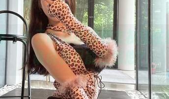 微密圈 – 小玉吃果冻的男友视觉在线作品，谁说我只能慢悠悠？
