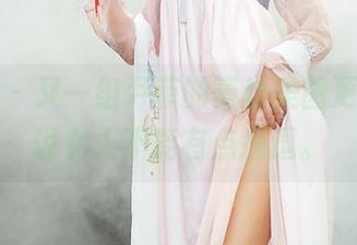 尤蜜荟 – 又一组尹菲的蕾丝美图更新，谁说女人不能有点挑逗。
