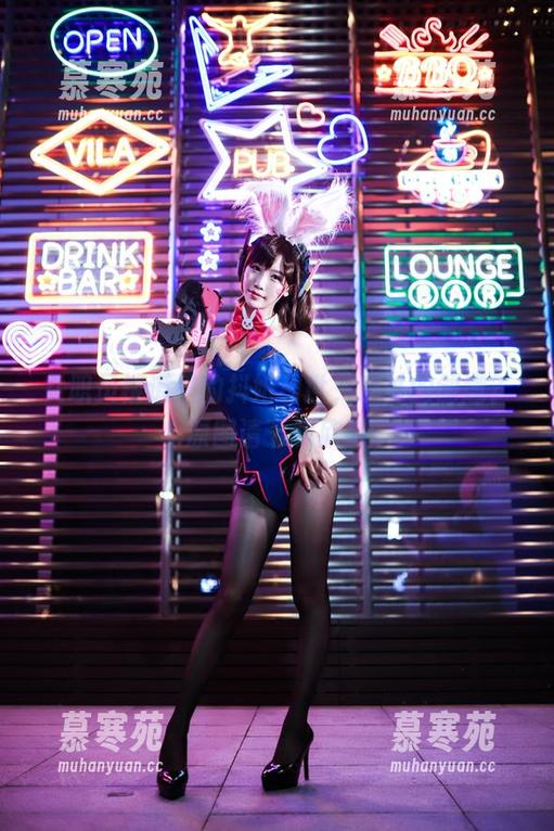 抖娘利世 女职员楼道里的抖娘利世,意外的创意?原图请下载欣赏