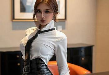 星颜社 – 赵馨悦与奶牛：美图资源打造奇幻二重奏？