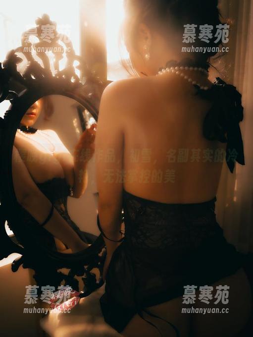 樱晚gigi 樱晚gigi在线作品,初雪,名副其实的冷艳,无法掌控的美