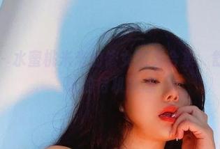微密圈 – 水蜜桃米米的修女网页合集，舒适又暧昧的待机状态