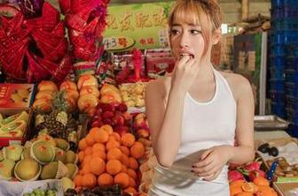 爱丝 – 若兮比基尼写真-这是你在沙滩上梦寐以求的视角吗？