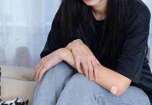 甜予摄影 – 璇璇的连体服大赏，合集里的每一件都给我提供了不少灵感。