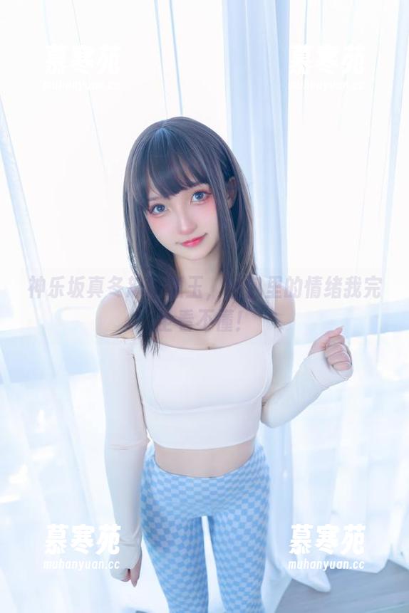神乐坂真冬怒拍黛玉，图包里的情绪我完全看不懂！