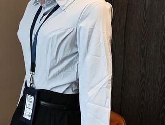 秀人网 – Milk大萌的新JK作品更新，我决定今天就支持她这股“青春气息”。