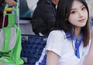秀人网 – “坏兔子”驾到，教室高清写真集刷新你的观感