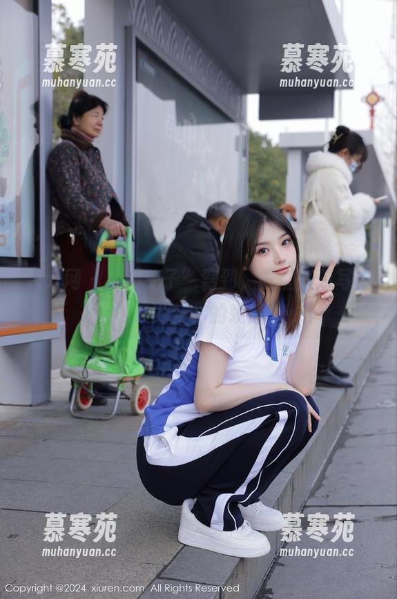 秀人网-坏兔子 秀人网 - “坏兔子”驾到,教室高清写真集刷新你的观感