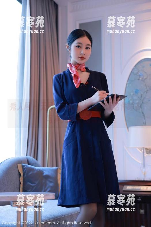 秀人网-王伊纯 秀人网 - 无圣光下的王伊纯,让这件睡衣写真充满小心机。