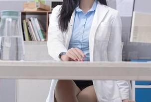秀人网 – 西希白兔终于分享她的棉袜合集，这就跟迷失在云端的舒适感一样。